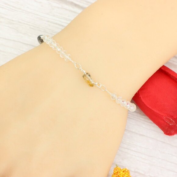 "Trendy Handmade Bracelet – A Thoughtful Gift for Girls & Women | UNVRC1359 - Picture 1 of 10